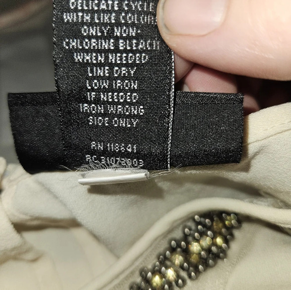 Lane Bryant Womans Short Sleeve White Blouse Size 22/24 - Picture 9 of 12